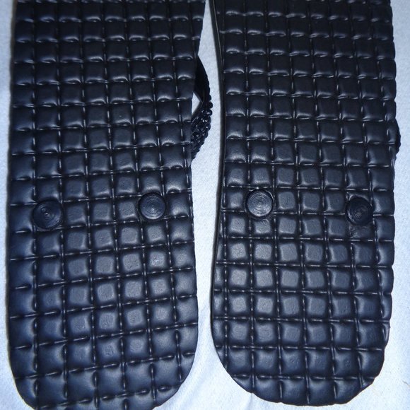 Tulip Flip Flops - Picture 3 of 4